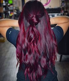 Raspberry Hair, Deep Red Hair, Wine Hair Color, Red Balayage, Hair Color Burgundy, Hair Color Purple, Burgundy Hair