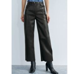 Wilfred Aritzia Melina Leather Wide Leg High Rise Pant Size 6 -Five Pockets -Made With Vegan Leather -Soft Sheen -Zip Fly With Tack Button Closure -Topstitch Detailing Throughout -100% Polyurethane; Interior: 100% Polyester In Good Pre-Own Condition, With No Visible Flaw Approx. Flat Measurement: Waist: 14.5" Hip: 19" Rise:11" Inseam: 30" Cuff: 7.5" No Trades. Offers Welcome!! Vegan Leather Pant, Leather Pants Style, Leather Pant, Wide Leg Pant, High Rise Pants, Fashion Pants, Black Pants, Wide Leg Pants, Vegan Leather