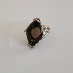 Carolyn Pollack Named This Ring "Basket Of Joy". Gallery Looks Like A Woven Basket. Stunning All Silver And Beautiful Large 1" Cabachon Of Smokey Quartz. Marked Cp & 925. Carolyn Pollack Did Not Provide Carat Weights For This Ring. Ring Weighs 9.87 Grams. No Oxidation Or Tarnish. New Never Worn. Size 6. Ring Basket, Woven Basket, Brown Silver, Smokey Quartz, Ring Ring, Womens Jewelry Rings, Ring Size, Women Jewelry, Size 6