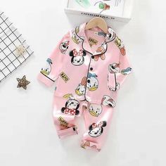 Carcase Iphone, Dr Kids, Luxury Baby Clothes, Unicorn Fashion, Luxury Sleepwear, Cute Asian Babies, Girly Girl Outfits, Cute Pajama Sets, Luxury Baby