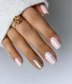 Gel Nail Colors For Winter 2023, December Nails, Red Christmas Nails, Christmas Nails Easy, Beige Nails, Christmas Nails Acrylic, Neutral Nails