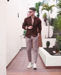 Shirt Pant Combination Men, Pant Shirt Combination Men, Fashion Outfits For Men, Outfits For Teenage Guys, Business Casual Attire For Men, Pants Ideas, Formal Attire For Men, Brown Shirts, Guys Fashion Casual