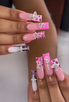 Pink Nails French, Detailed Nails, Lifestyle Jewelry, Nails Y2k, Girly Acrylic