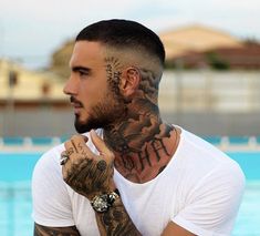 Mens Wavy Haircuts, Mens Haircuts Straight Hair, Mid Fade Haircut, Trendy Mens Hairstyles, Mens Medium Length Hairstyles, Mens Hairstyles Medium, Classic Hairstyles, Mens Haircuts Fade