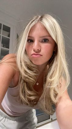 blonde inspo, blonde hair, layers, blowout, blone blowout, haircut, bright blonde, highlights on blonde hair Layers On Blonde Straight Hair, Hoco Blowout Hair, Completely Blonde Hair, Styled Blonde Hair, Cute Haircuts Blonde, Good Haircut For Thick Hair, Flat Blonde Hair, Thick Blonde Hair With Layers, Straight Blonde Layered Hair