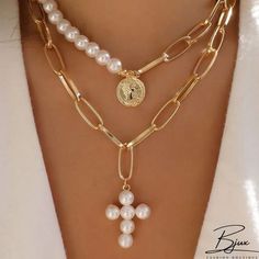 Bjux - Collares de perlas patchwork sexy de oro Pearl Cross Necklace, Gold Necklace Women, A Necklace, Link Necklace, Star Necklace, Jewelry Trends, Necklace Designs, Pearl Jewelry, Jewelry Inspiration