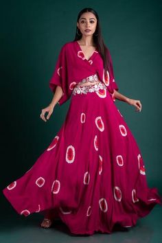 Shop for Nupur Kanoi Yellow Crepe Tie And Dye Skirt And Kaftan Top for Women Online at Aza Fashions Tie Dye Dress Outfit, Nupur Kanoi, Pink Kaftan, Chaniya Choli Designs, Rani Pink, Indian Fashion Trends, Kaftan Top, Bollywood Dress, Kaftan Style