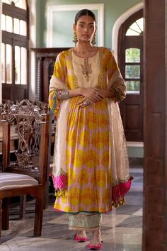 Shop for Rajiramniq Yellow Silk Printed Kurta Set for Women Online at Aza Fashions Rajiramniq Suit, Umbrella Sleeves, Satin Dupatta, Moroccan Print, Designer Lehengas, Latest Dress Design, Indian Designer Suits, Lime Yellow, Gota Work