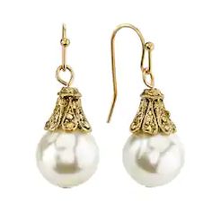 1920s Jewelry, Vintage Inspired Wedding Dresses, Earrings Ideas, Reflecting Light, 1928 Jewelry, Vintage Inspired Jewelry, Vintage Style Jewellery, Victorian Jewelry, Pearl Drop Earrings