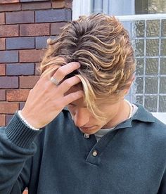 Middle Part Hairstyles Men, Blonde Men, Men Blonde Hair, Surfer Hair, Mens Haircuts Short Hair, Blonde Hair Boy, Brown Hair Men, Guy Haircuts Long, Men Haircut Curly Hair