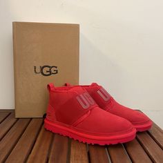 Brand New Ugg Neumel Ii Graphic Boots Size Women 7 Color Red ****** Please Take A Close Look Of All The Pics And Video, You Will Get The Exact Same Pair Of Shoes. All Sales Are Final, Thank You New Uggs, Ugg Ankle Boots, Ugg Leather Boots, Ugg Classic Mini Ii, Tall Winter Boots, Chestnut Boots, Ugg Neumel, Ugg Boots Short, Fur Ankle Boots