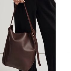 Madewell | Bags | Madewell The Essential Bucket Tote | Poshmark Floor Display, Interior Wall, Raisin, Magnetic Closure, Madewell, Shoulder Strap, Brand New