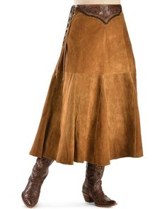 Western Skirts, Skirts With Boots, Women Fashion Edgy, Suede Fashion, Fringe Skirt, Boho Skirts, Suede Skirt, Tooled Leather