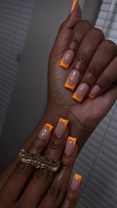 Mail Ideas Acrylic Coffin, Cute Short Acrylic Nail Sets, Shortie Acrylic Nails Square, Cute Short Acrylic Nails Orange, Orange Nails Acrylic Short Square, French Tip Nails Short Color, Short Acrylic Nails Designs Orange, French Tips Nails Color, Short Square Nail Ideas Summer