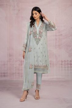 Pastel Blue Outfit, Pakistani Salwar, Latest Dress Design, Pakistani Salwar Kameez, Kids Couture, Pink Chiffon, Maria B, Chiffon Dupatta, Suit Fabric