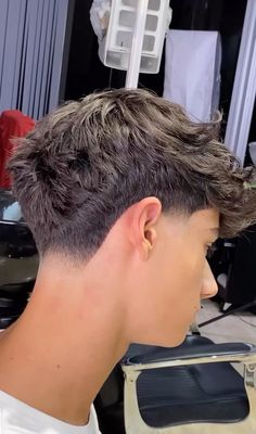 Taper Fade Long Hair, Haircut Quotes, Taper Fade Short Hair, Fade Haircut Curly Hair, Low Taper Fade Haircut, Mid Fade Haircut, Taper Fade Curly Hair, Low Fade Haircut