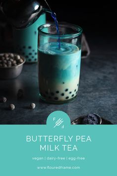 Kawaii Cafe, Superfood Powders, Future Restaurant, Pea Flower Tea, Citrus Drinks, Vegan Drinks Recipes, Bubble Tea Recipe, Butterfly Pea Tea, Butterfly Pea Flower Tea