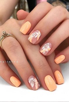 Short Coffin Nails Designs, French Pedicure, Manicure Nail Designs, Square Nail Designs, Short Coffin Nails, Easy Nails, Short Square Nails, Nail Colours, Glamorous Nails