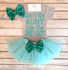 A personal favorite from my Etsy shop https://www.etsy.com/listing/489390546/baby-girl-clothes-aint-no-aunt-like-the Auntie Things, Auntie Life, Baby Aunt, Etsy Clothes, Baby Niece, Aunt Life, Clothes Girl, Niece And Nephew