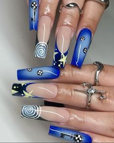 Coraline Nails Ideas, Fall Nails Halloween October, Cartoon Halloween Nails, Chaunlegend Nails, Y2k Halloween Nails, Coraline Nails Acrylic, Coraline Inspired Nails, Coraline Nail Designs