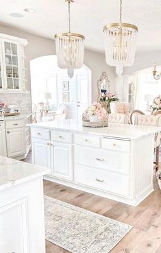 Elegant Rustic Home Decor Kitchen, Entryway Chandelier Modern Glam, My Texas House Laundry Room, Unique Home Appliances, Shabby Chic Chandelier Diy, Nicole Miller Home Decor, French Country Modern Decor, Country Romance Bathroom, East Coast Home Decor