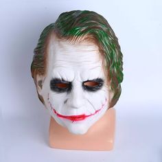 Máscara Coringa Joker Látex Pronta Entrega!!! | Parcelamento sem juros Funny Halloween Masks, Steampunk Halloween Costumes, Scary Clown Mask, Dc Joker, Halloween Costume Props, Steampunk Halloween, Horror Costume, Doctor Mask, Halloween Clown