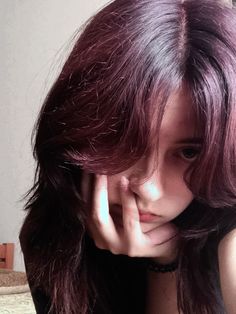 Pelo Color Vino, Dyed Hair Inspiration, Wolf Cut, Burgundy Hair, Hair Clothes, Dye My Hair, Hair Dye Colors, Hair Inspo Color