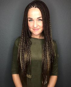 40 Ideas of Micro Braids and Invisible Braids Hairstyles Layered Balayage, Braids With Shaved Sides, Cute Box Braids