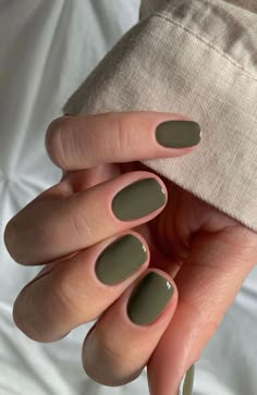 25. Green Khaki Short Nail Design Do you realize that the power of gorgeous nails make us feel like we wear beautiful jewelry on... Khaki Nails, Maroon Nails, Green Nail Polish, Swarovski Nails, Green Nail, Short Nail Designs, Nature Tattoos