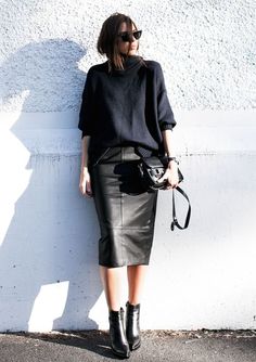 Die neue Rockmode für den Winter: Midi-Bleistiftrock Mehr Skirt Diy, Leather Pencil Skirt, All Black Outfit, 가을 패션, Fashion Mode, Mode Inspiration, Sweater Black, Black Outfit