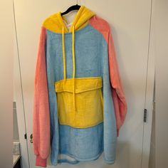 New And Never Worn! One Size Grey Trench Coat, Blanket Hoodie, Sherpa Pullover, Wearable Blanket, Pink Sweatshirt, Crop Sweatshirt, Colorful Hoodies, White Hoodie, Plaid Flannel