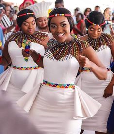 Wedding Dresses For Bridesmaids, Zulu Traditional Wedding Dresses, Zulu Traditional Wedding, African Bridesmaids, African Bridesmaid Dresses, Mode Prints