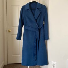 Us Size 6 Or 8 New 100% Wool Wavy Texture Length: 110cm Top Quality Fitted Blue Belted Outerwear, Wool Coat, Blue Black, Womens Sizes, Jackets For Women, Jackets & Coats, Wool, Blue, Women Shopping