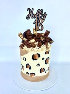 Leopard Print Cakes Ideas, Latest Cake Design, Africa Cake, 40 Cake, Animal Print Cake, 40th Cake, Beautiful Birthday Cakes