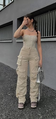 Simple Elegant Clothes, Outfit Ideas Cargo, Cute Modest Outfits, Cute Dress Outfits, Everyday Fashion Outfits, Casual Day Outfits, Classy Casual Outfits