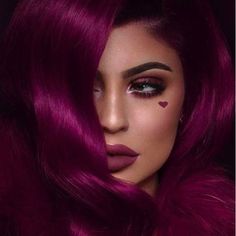 The fabulous @TokyoStylez slaying @KylieJenner's mane with some #FuschiaShock and #HotHotPink Rainbow Short Hair, Fuschia Hair, Short Hair Color Ideas, Fantasy Hair Color, Hair Color Brands, New Hair Do, Cute Hair Colors, Creative Hair Color