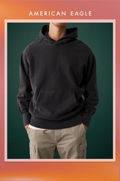 Made from 440gsm fleece/Garment-dyed with a gently worn-in wash, making this feel like it's been in your closet for years/Cut on the reverse grain for an authentic vintage look/Perfectly shaped 1-piece hood/Ribbed hem & cuffs | Ribbed side panel/Sign Sides For Ribs, Women's Jeans, Fleece Hoodie, Vintage Look, Vintage Looks, Feel Like, American Eagle Outfitters, American Eagle, 1 Piece