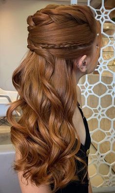 Ashlyn Ella, Avengers Outfits, Dramatic Hair, Makeup Trial, Glamorous Hair, Penteado Cabelo Curto, Bridesmaid Hairstyles, Auburn Hair, Hairdo For Long Hair