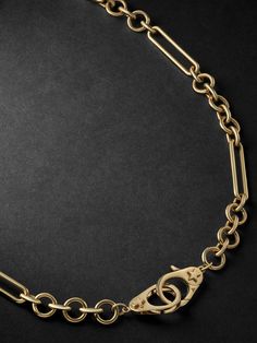 Handcrafted from 18-karat gold, Foundrae's 'Sister Hook' necklace features round and paperclip links finished with two fastenings, so you can wear it as a wrap bracelet, too. Look closely and you'll see the dual lobster clasps are decorated with small stars. Luxury 14k Gold Necklace With Paperclip Chain, Luxury 14k Gold Paperclip Chain Necklace, Minimalist Gold Necklace With Hooks And Links, Modern 14k Gold Necklaces With Lobster Clasp, Formal Oval Link Chain Necklace With Spring Ring Clasp, Luxury Yellow Gold Necklace With Paperclip Chain, Yellow Gold Link Necklace, Minimalist Oval Link Necklace With Hooks, Modern Link Necklaces With Hook And Links