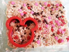 Minnie Mouse Rice Krispie Treats! Best Rice Krispie Treats Recipe, Minnie Mouse Birthday Party Decorations, Twodles Birthday, Minnie Mouse First Birthday, Best Rice, Sofia Party, Minnie Mouse 1st Birthday, Minnie Mouse Baby Shower, Krispie Treats Recipe