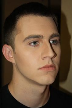 Mens Makeup, Men's Makeup, Nose Highlight, Men Makeup, Corrective Makeup, Theatre Makeup, Makeup Humor, Theatrical Makeup, Natural Man