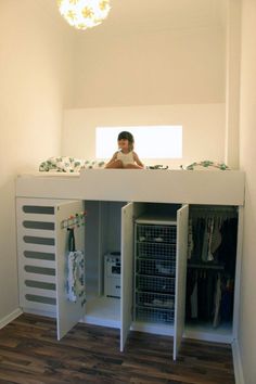 Loft bed and closet all in one. Possibly the smartest thing I've ever seen. Cama Closet, Boy's Bedroom, Bunk Bed, Kid Spaces, Kids' Room, Boy's Room, Boys Room, Kid Beds, Apartment Therapy