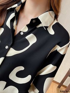 Katykey - Chic Geometric Print V-neck Blouses with Relaxed Lapel, Stylish Button Down Long Sleeve Shirts, Womens Fashion Apparel Blouses Casual, Shirting Fabric, Long Sleeve Fashion, Fashion Shirts, Sleeve Fashion, Geo Print, V Neck Blouse, Casual Blouse, Sleeve Detail