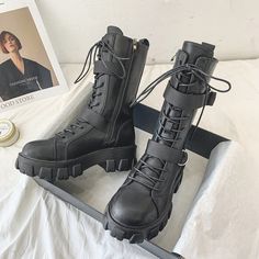 Rock Shoes Woman Boots Women New 2024 Lace Up Booties Ladies Round Toe Luxury Designer Flat Heel Tech Clothing Women, Warcore Shoes, Combat Boot Reference, Space Cyberpunk Outfit, Warcore Boots, Elegant Techwear, Warcore Outfits Girl, Anime Boots Drawing, Apocalypse Accessories