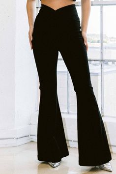 V-Shape High Rise Black Bell Bottoms Say hello to our V-Shaped Flare Jeans: sleek, stylish, and oh-so-flattering. These black jeans feature a high-rise silhouette with a V-shaped waistline, accentuating your curves in all the right places. With a chic flare leg design and no pockets for a streamlined look, they're the perfect blend of fashion and function. Whether you're dressing them up for a night out or keeping it casual for everyday wear, these jeans are sure to become a staple in your wardr Cut Flare Jeans, Black Bell Bottoms, Short Sleeve Kimono, Flat Wedges, Hair Accessories Gift, Leg Design, V Cut, V Cuts, Jeans Flare