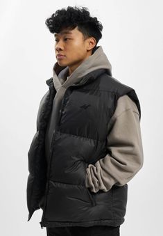 DEF PUFFER - Brezrokavnik - black Man Outfit, Black Puffer Vest, Puffer Vest, Black Noir, Winter Coat, Puffer, Bomber Jacket, Street Wear, Mens Outfits