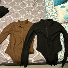 Brown And Black Long Sleeve Zipper Bodysuit Long Sleeve Bodysuit, Black Long Sleeve, Black And Brown, Womens Sizes, Womens Tops, Zipper, Brand New, Tags, Long Sleeve