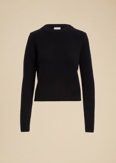 Description A lightweight crewneck pullover in luscious black cashmere. Designed to fit closer to the body and refined by ribbed trim. Details Material: Heritage cashmere (100% cashmere) Care: Dry clean Fit: True to size. Recommended to take your normal size. Model is 5'10," wearing size S. Black Cashmere Sweater With Crew Neck, Black Crew Neck Cashmere Sweater, Black Cashmere Crew Neck Sweater, Black Cashmere Sweater With Ribbed Neckline, Black Fine Knit Cashmere Sweater, Fine Knit Black Cashmere Sweater, The Body, Pebbled Leather, Knee High