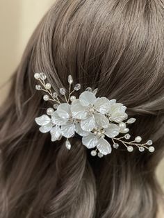 Faux Pearl & Flower Decor Grace Bride Hair Clip For Wedding Elegant White Elegant   Zinc Alloy     Wedding & Event, size features are:Bust: ,Length: ,Sleeve Length: Bride Hair Clip, Diy Hair Accessories Tutorial, Elegant Bridal Hair, Pearl Hair Pin Wedding, Bride Hair Clips, Hair Salon Tools, Bridal Headwear, Hair Accessories Pearl, Pin Curls