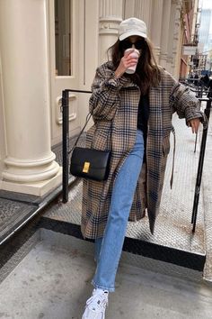 Look Kylie Jenner, Winter Outfits 2020, Mode Ulzzang, Winter Outfits Aesthetic, Athleisure Trend, Elegante Casual, Looks Street Style